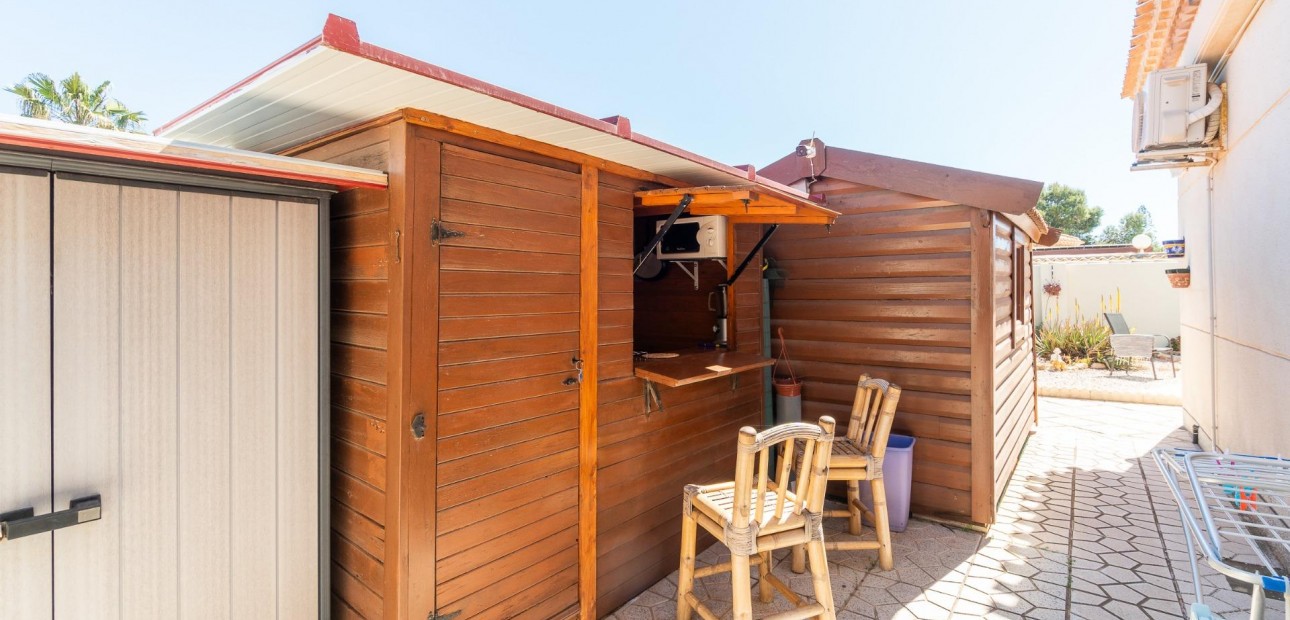 Venta - Villa -
Orihuela Costa - La Zenia