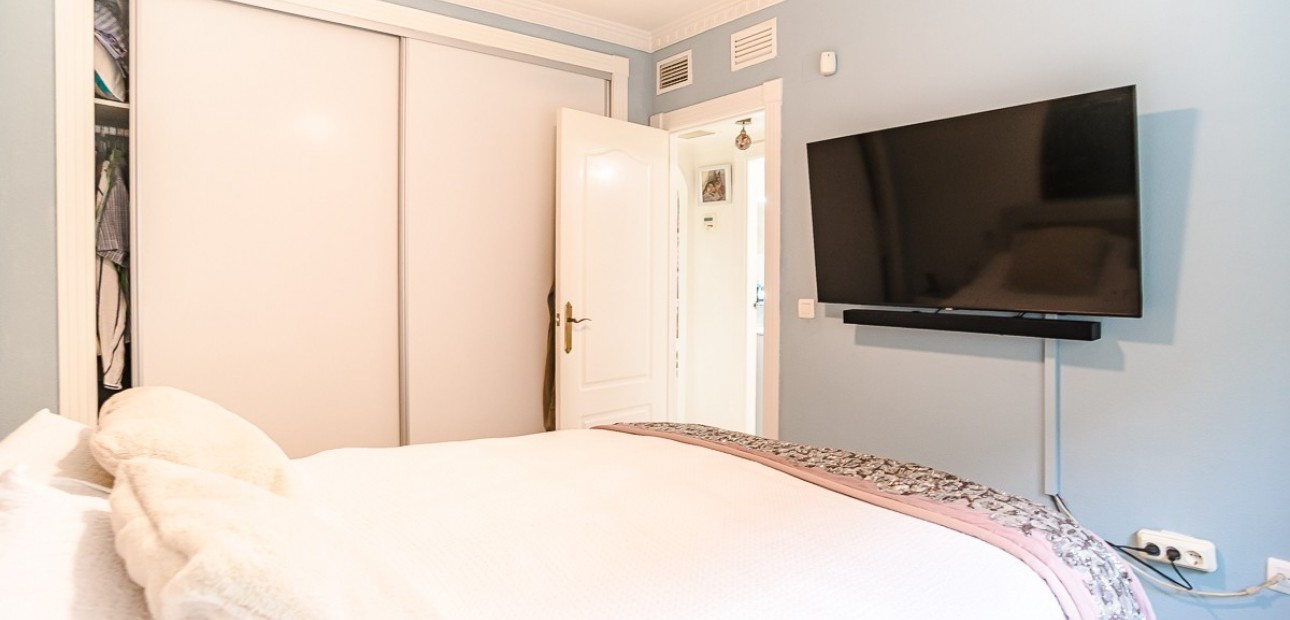 Venta - Villa -
San Fulgencio - urb.la marina