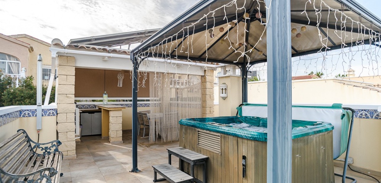 Venta - Villa -
San Fulgencio - urb.la marina