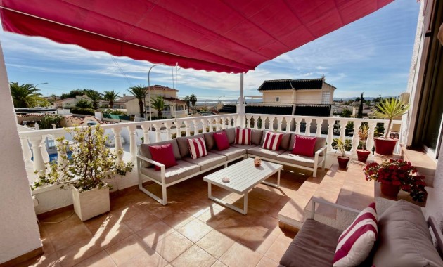 Herverkoop - Villa -
Ciudad Quesada