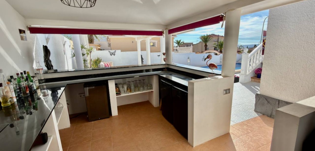 Herverkoop - Villa -
Ciudad Quesada