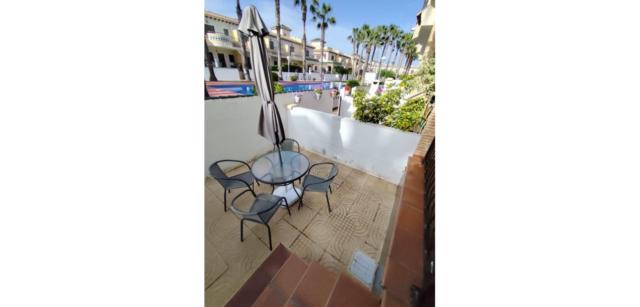 Herverkoop - Appartement / flat -
Rojales - Centro de la Ciudad Quesada