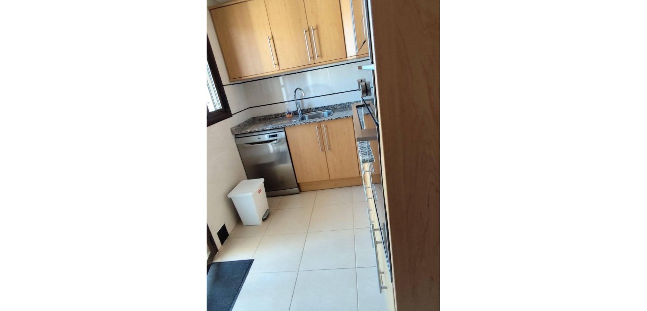 Herverkoop - Appartement / flat -
Rojales - Centro de la Ciudad Quesada