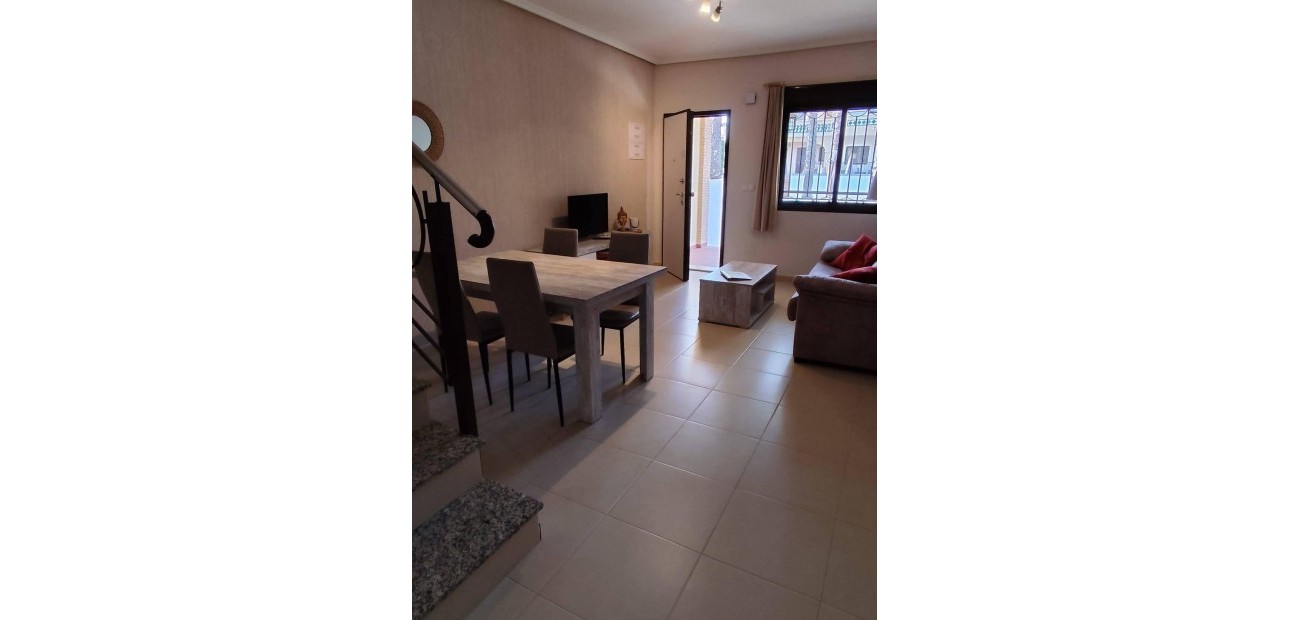 Herverkoop - Appartement / flat -
Rojales - Centro de la Ciudad Quesada