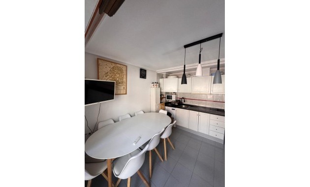 Herverkoop - Appartement / flat -
Torrevieja - Centro