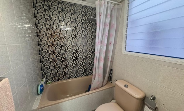 Herverkoop - Appartement / flat -
Torrevieja - Centro