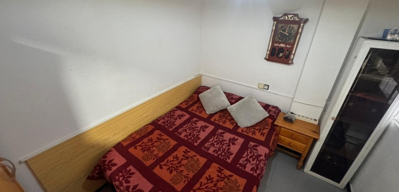 Herverkoop - Appartement / flat -
Torrevieja - Centro