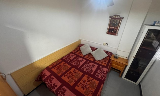 Herverkoop - Appartement / flat -
Torrevieja - Centro