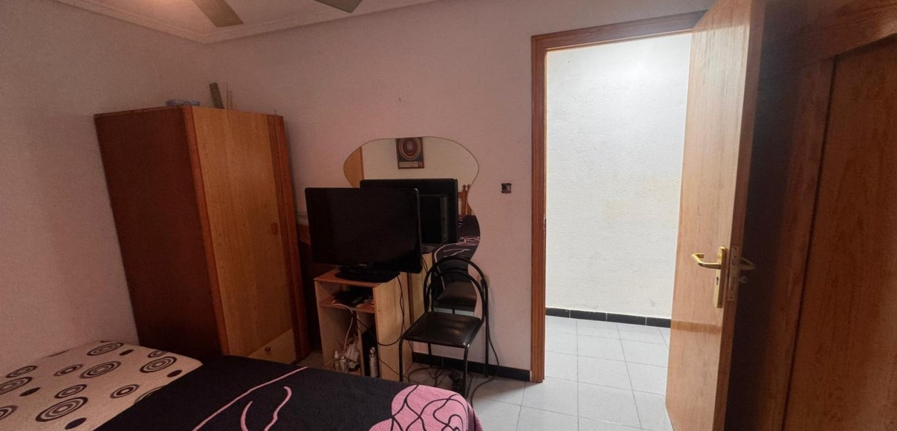 Herverkoop - Appartement / flat -
Torrevieja - Centro