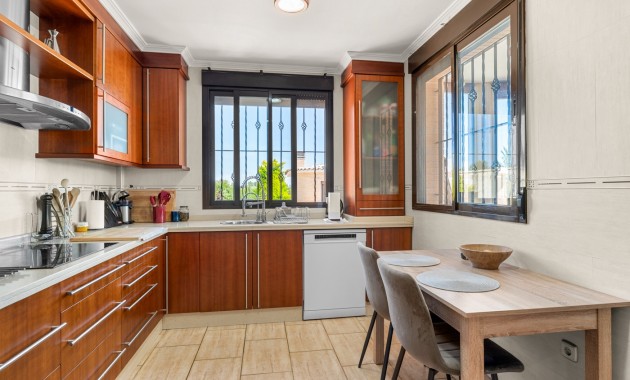 Herverkoop - Country Property -
Crevillente - Crevillente - Country