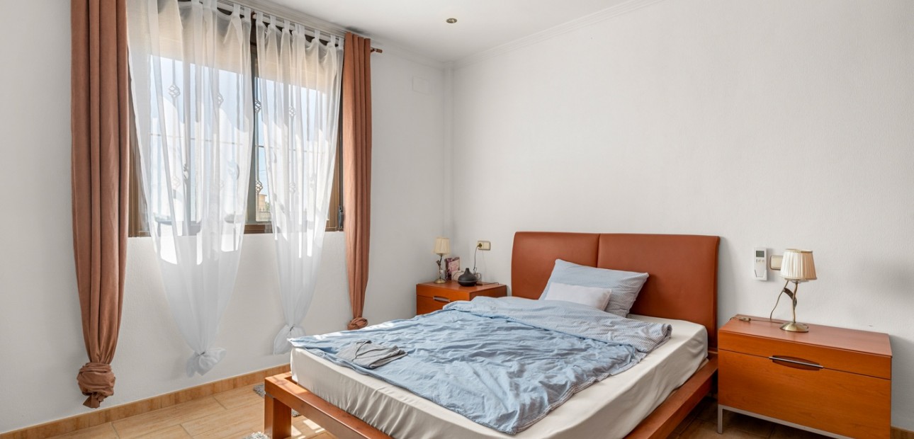 Herverkoop - Country Property -
Crevillente - Crevillente - Country