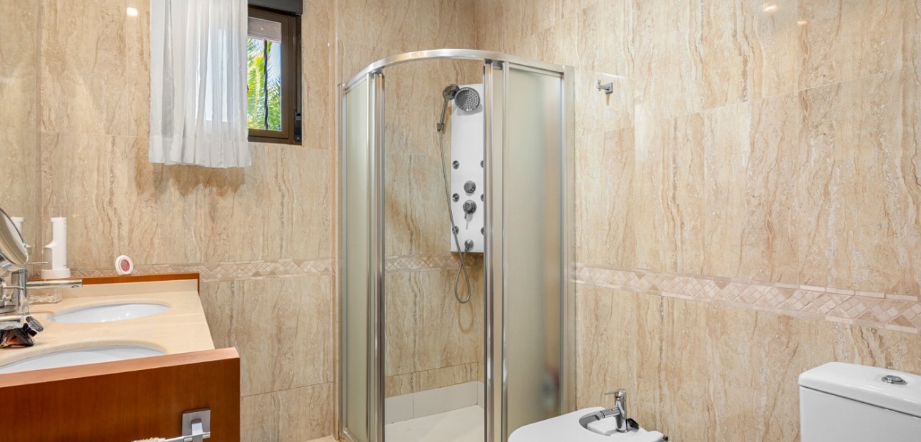 Herverkoop - Country Property -
Crevillente - Crevillente - Country