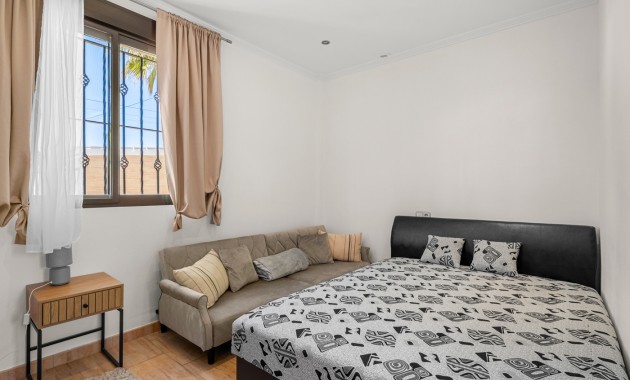 Herverkoop - Country Property -
Crevillente - Crevillente - Country