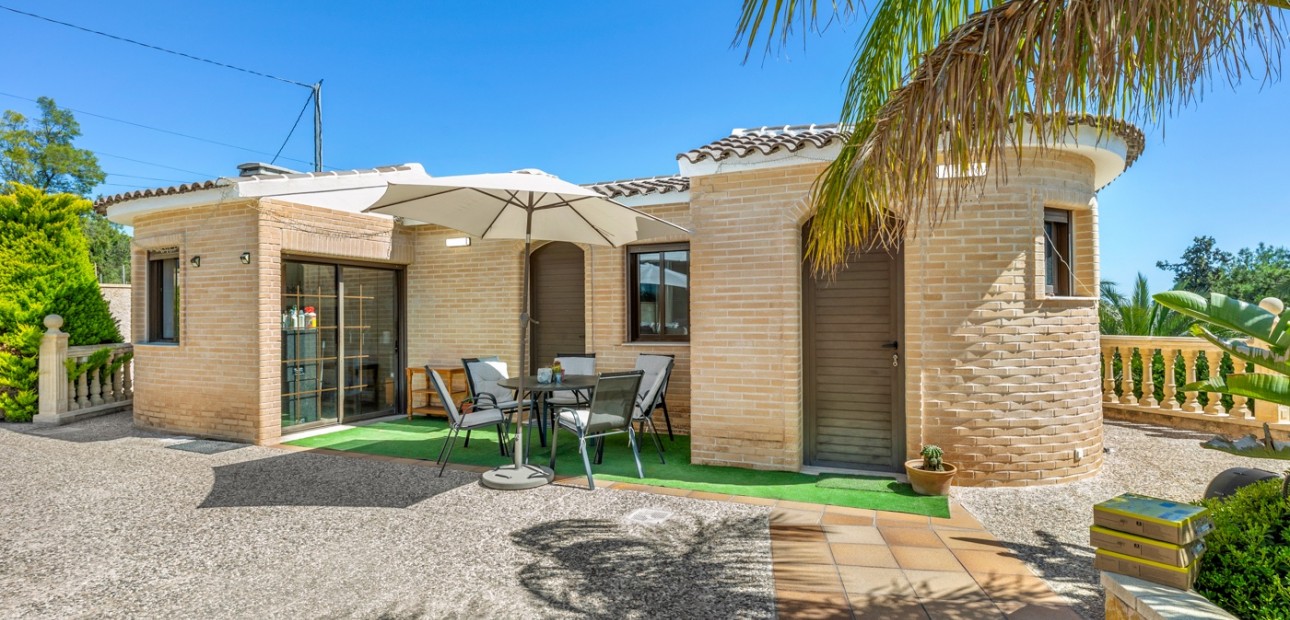 Herverkoop - Country Property -
Crevillente - Crevillente - Country