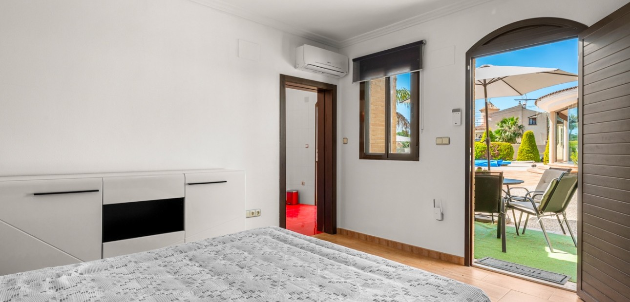 Herverkoop - Country Property -
Crevillente - Crevillente - Country