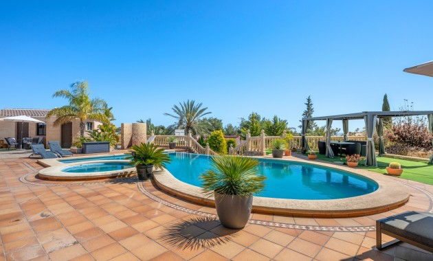 Herverkoop - Country Property -
Crevillente - Crevillente - Country