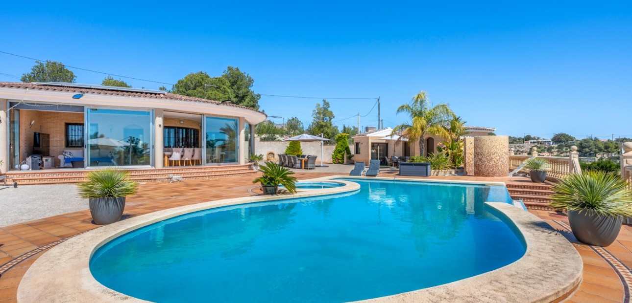 Herverkoop - Country Property -
Crevillente - Crevillente - Country