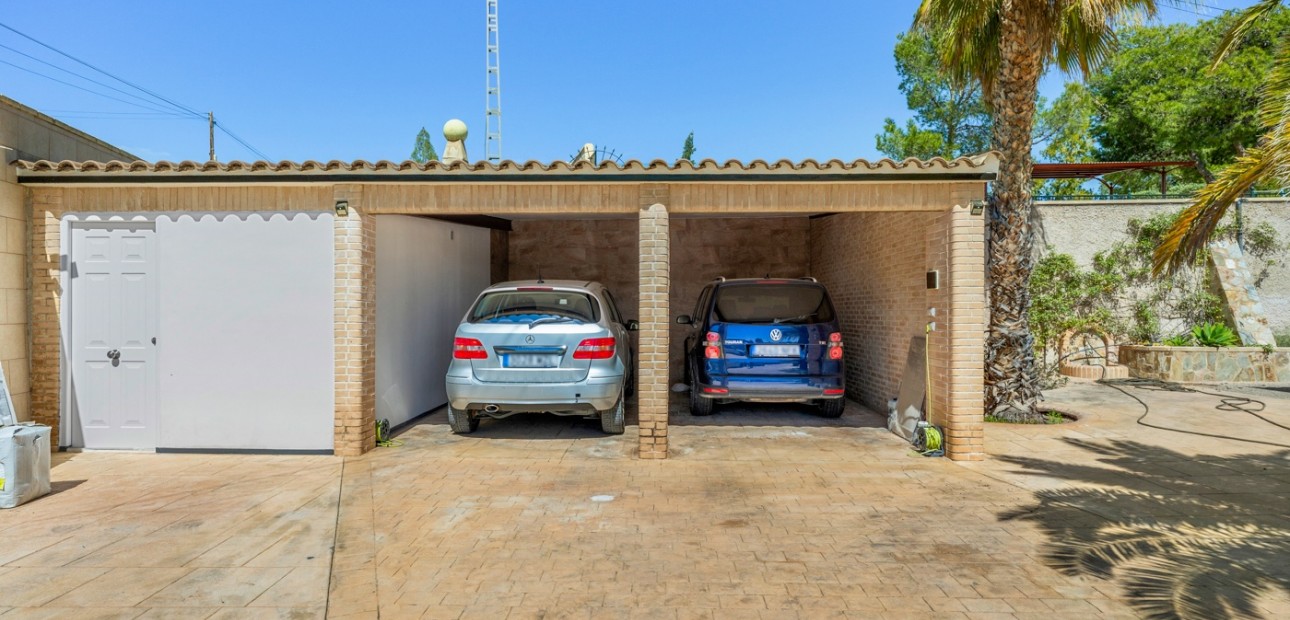 Herverkoop - Country Property -
Crevillente - Crevillente - Country