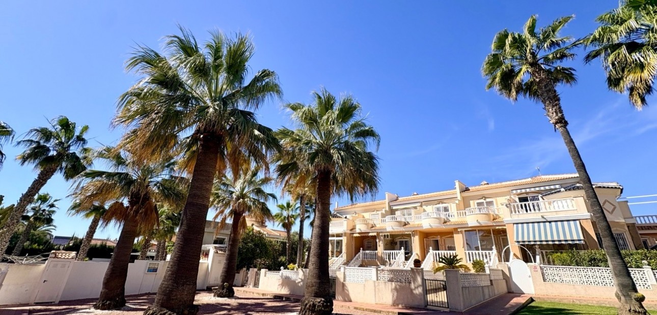 Sale - Adosado -
Rojales - Ciudad Quesada