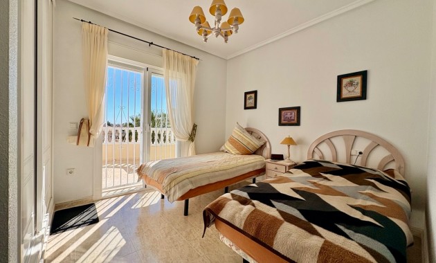 Sale - Adosado -
Rojales - Ciudad Quesada