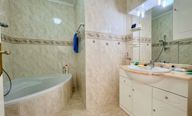 Sale - Adosado -
Rojales - Ciudad Quesada