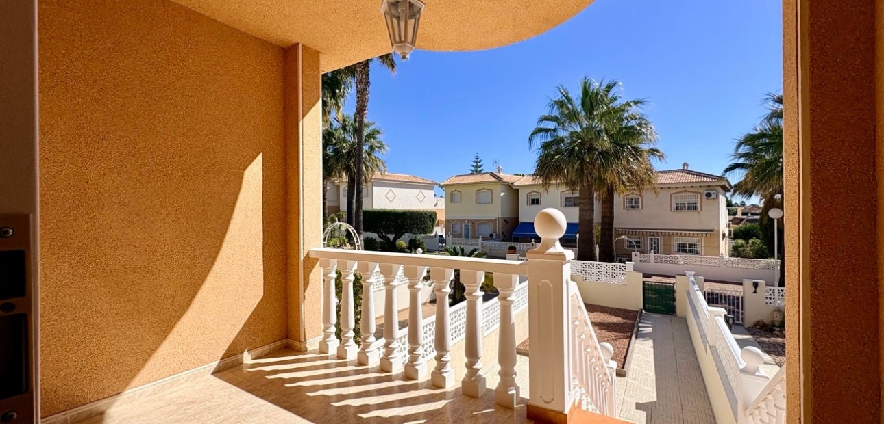 Sale - Adosado -
Rojales - Ciudad Quesada