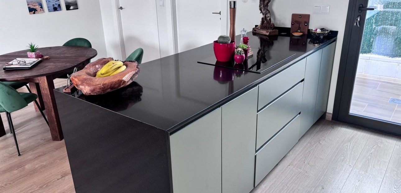 Herverkoop - Semi Detached Villa -
Los Montesinos - La Herada