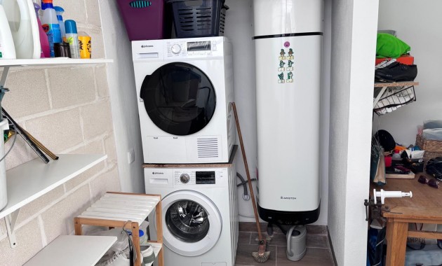 Herverkoop - Semi Detached Villa -
Los Montesinos - La Herada