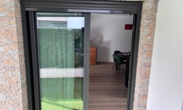 Herverkoop - Semi Detached Villa -
Los Montesinos - La Herada