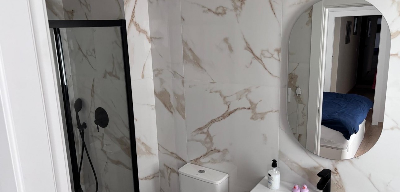 Herverkoop - Semi Detached Villa -
Los Montesinos - La Herada