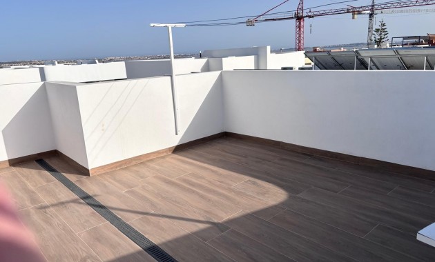 Herverkoop - Semi Detached Villa -
Los Montesinos - La Herada