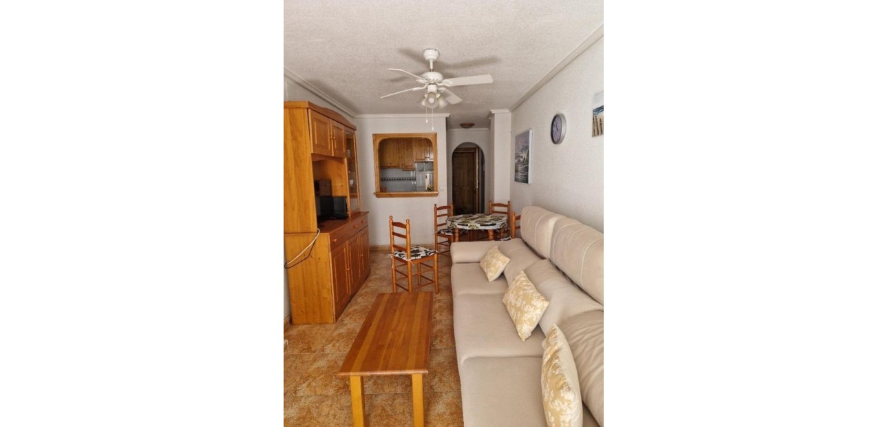 Herverkoop - Appartement / flat -
Torrevieja - Centro