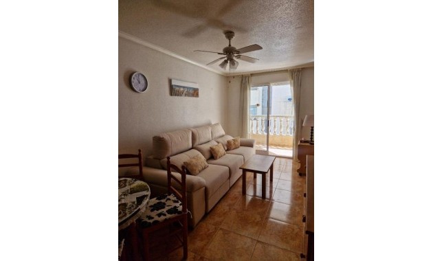 Herverkoop - Appartement / flat -
Torrevieja - Centro