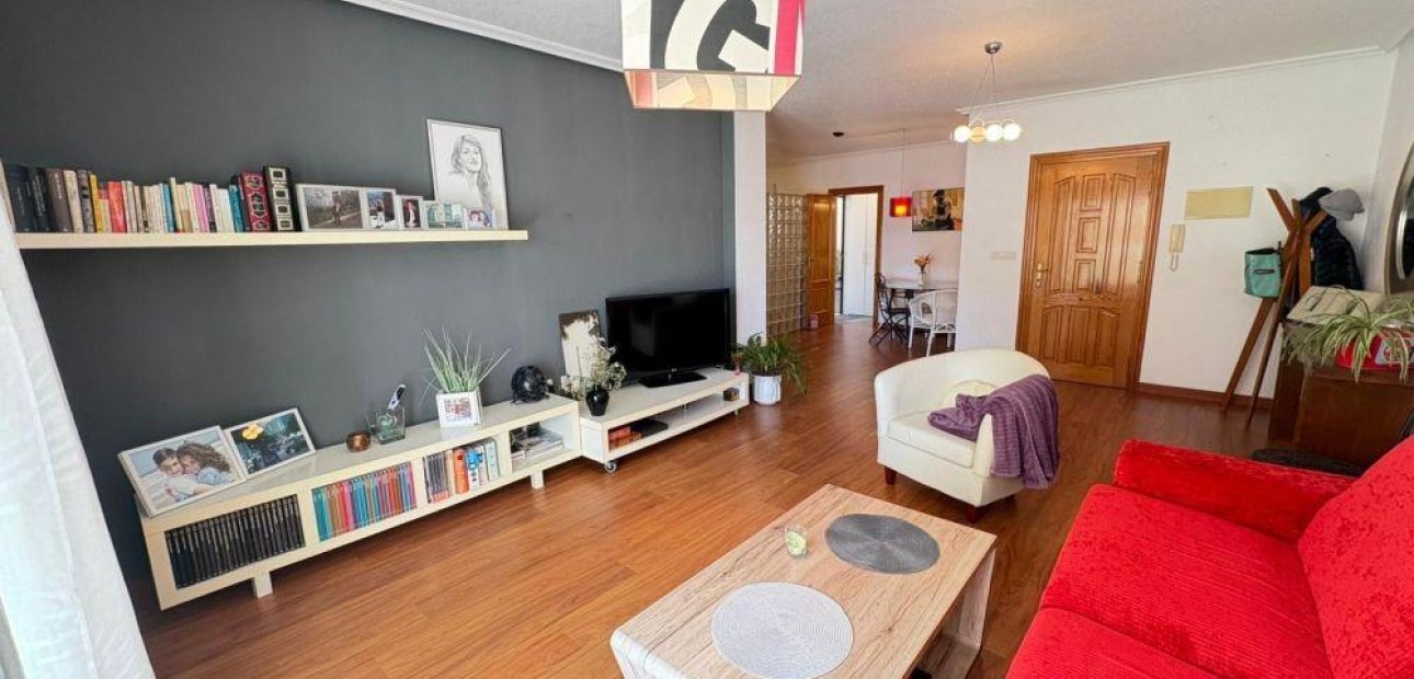 Herverkoop - Appartement / flat -
Orihuela Costa - La Zenia