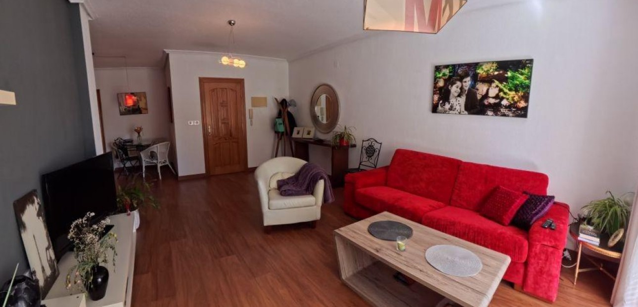 Herverkoop - Appartement / flat -
Orihuela Costa - La Zenia