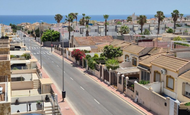 Herverkoop - Villa -
Torrevieja - Torreblanca