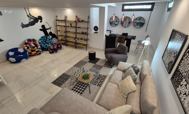 Herverkoop - Villa -
Torrevieja - Torreblanca