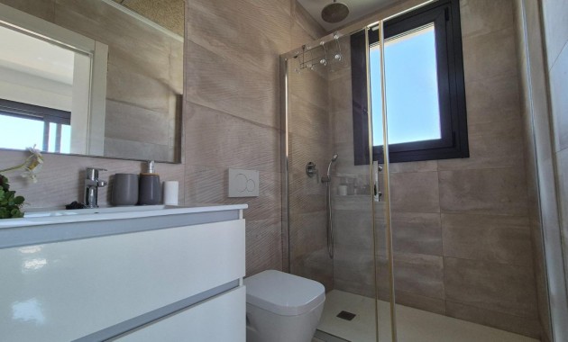 Herverkoop - Villa -
Torrevieja - Torreblanca