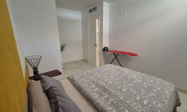 Herverkoop - Villa -
Torrevieja - Torreblanca