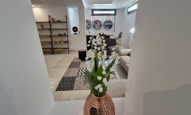 Herverkoop - Villa -
Torrevieja - Torreblanca