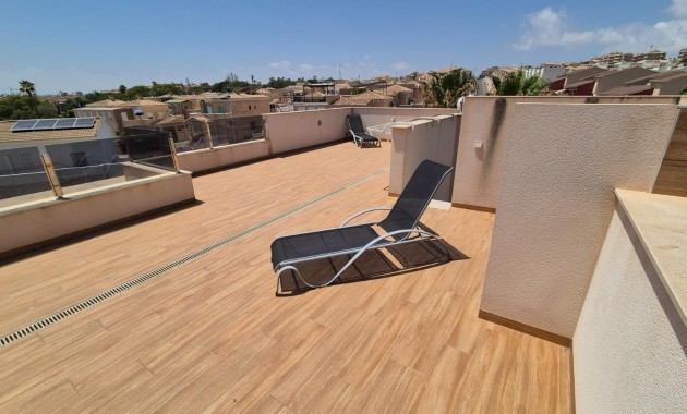 Herverkoop - Villa -
Torrevieja - Torreblanca