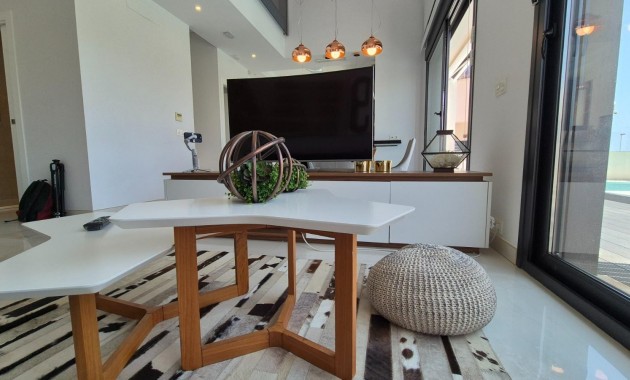 Herverkoop - Villa -
Torrevieja - Torreblanca