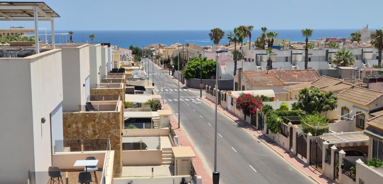 Herverkoop - Villa -
Torrevieja - Torreblanca