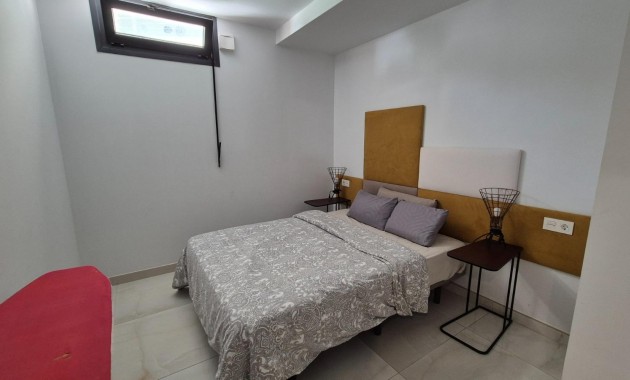 Herverkoop - Villa -
Torrevieja - Torreblanca