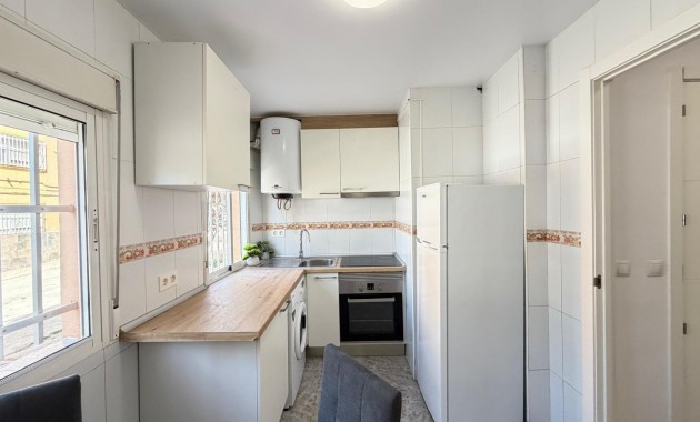 Herverkoop - Appartement / flat -
Torrevieja - Centro