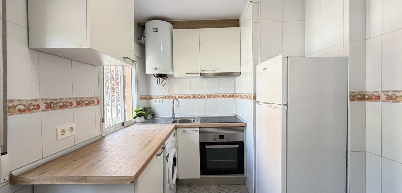 Herverkoop - Appartement / flat -
Torrevieja - Centro