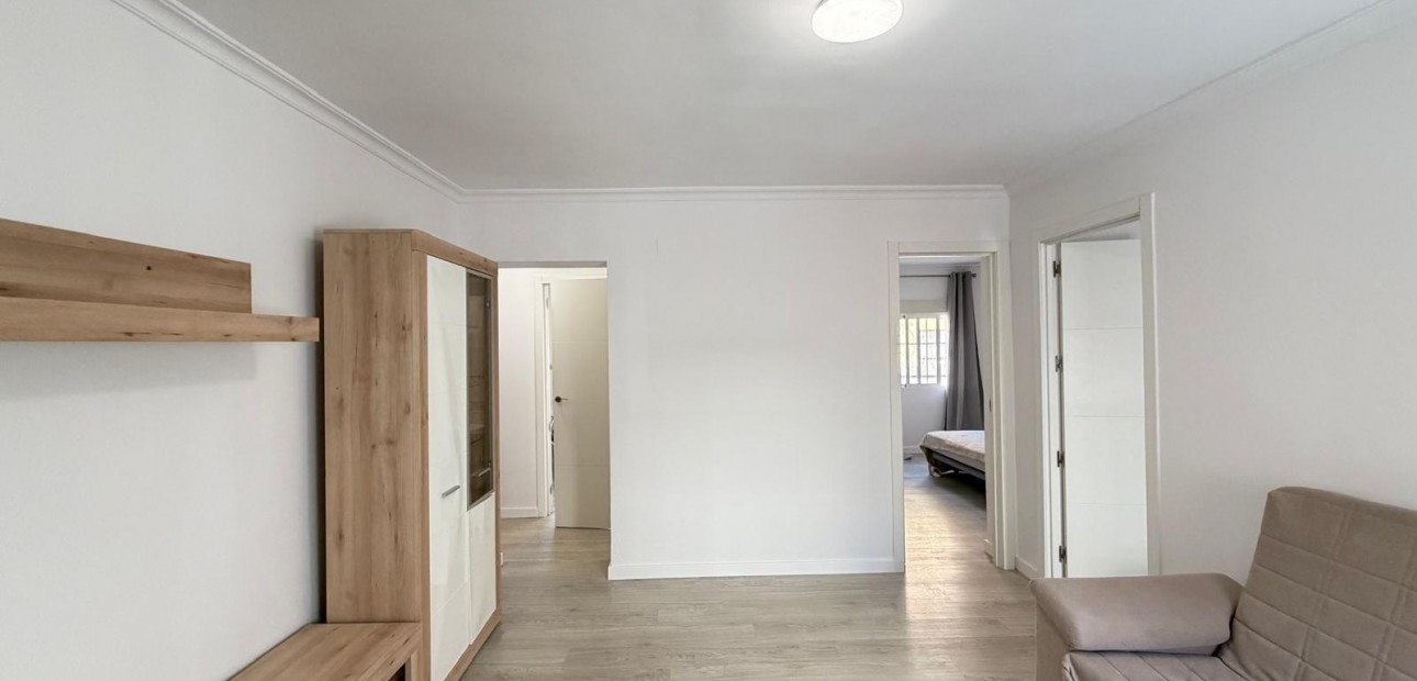 Herverkoop - Appartement / flat -
Torrevieja - Centro