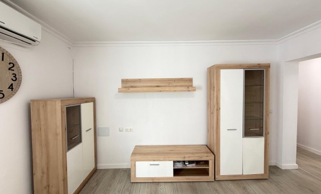 Herverkoop - Appartement / flat -
Torrevieja - Centro