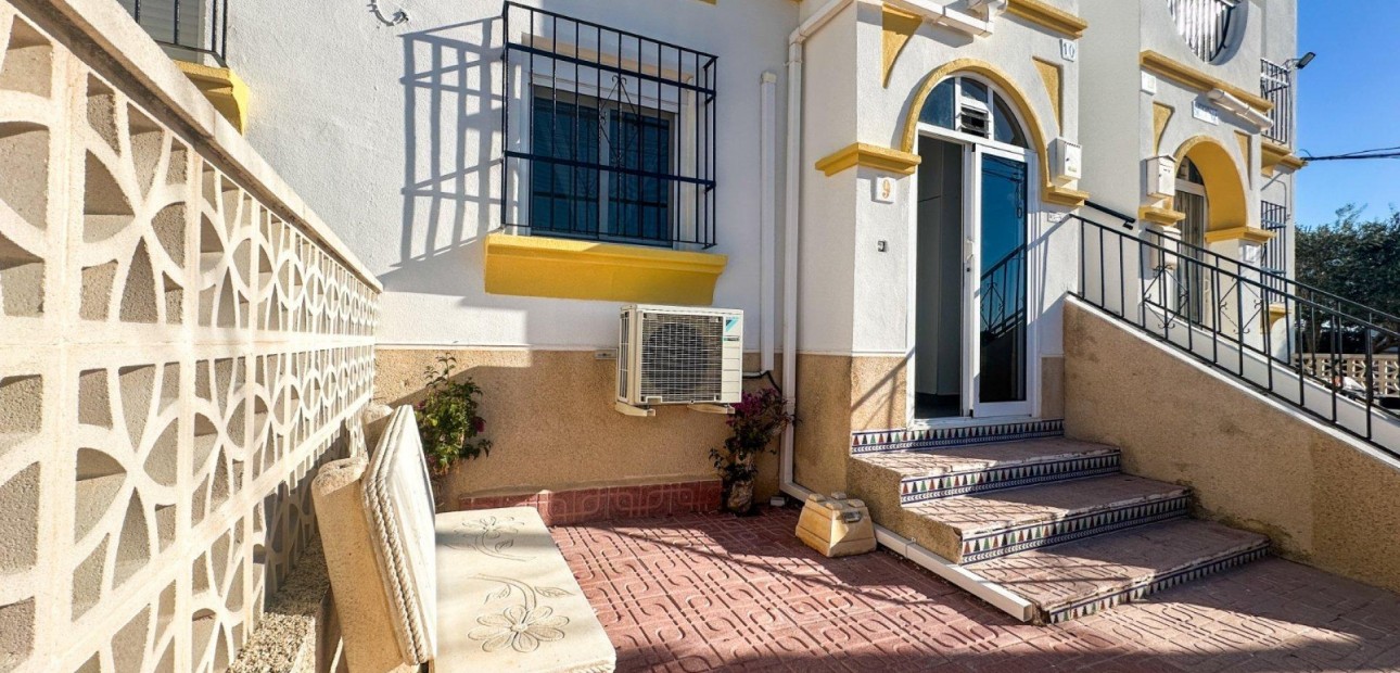 Herverkoop - Appartement / flat -
Orihuela Costa - Villamartin