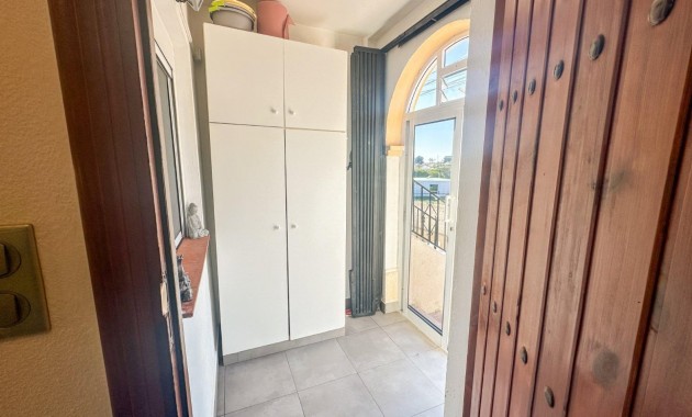 Herverkoop - Appartement / flat -
Orihuela Costa - Villamartin